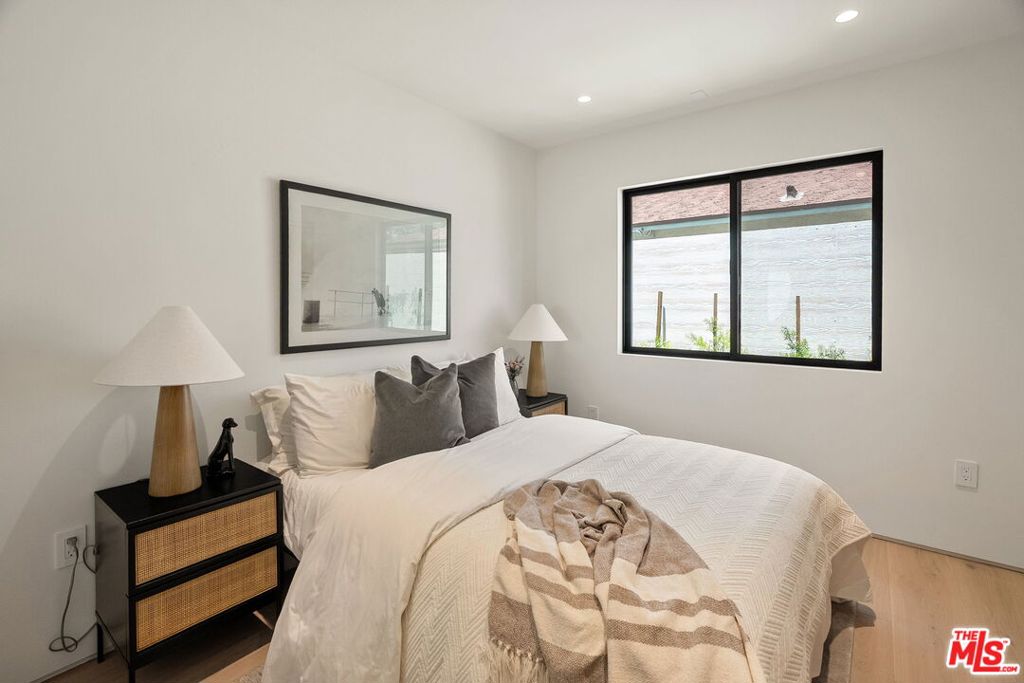 MLS #26849927 image #43