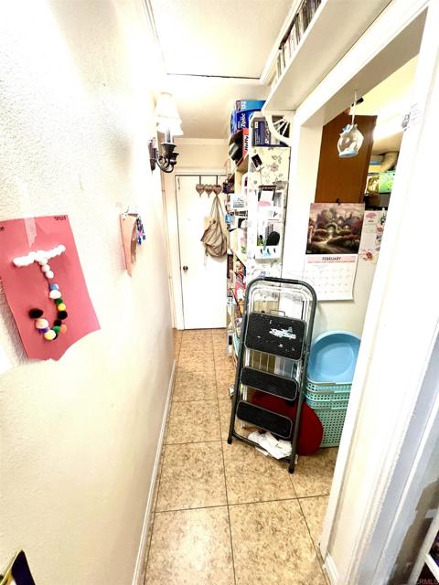 4162 4164 38Th Street, San Diego CA: https://media.crmls.org/mediaz/326086cc-0866-49bf-8567-a475a366fd7c.jpg