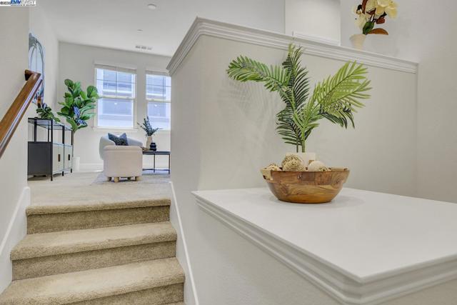 41538 Casabella Cmn, Fremont CA: https://media.crmls.org/mediaz/326280c5-451c-4afd-9a28-c2d2536821b0.jpg