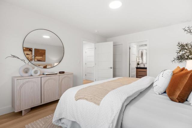 120 Abelia Way, East Palo Alto CA: https://media.crmls.org/mediaz/3263155a-cffd-42b8-9a58-7f5dc3b746b0.jpg