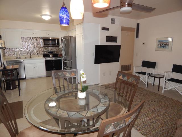 2010 Lawrence Crossley Road #1, Palm Springs, CA 92264