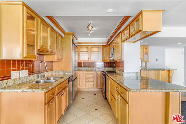 201 Ocean Avenue, 1206P photo 8