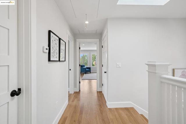 1811 Parker St, Berkeley CA: https://media.crmls.org/mediaz/32642f7c-989c-417a-b76d-c20285779f1a.jpg