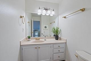 https://media.crmls.org/mediaz/32643c4e-78bd-467b-822a-dcaaf186baaa.jpg?preset=X-Large