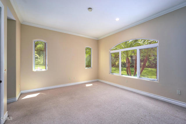 1690 Calle Tierra Vista, Camarillo CA: https://media.crmls.org/mediaz/326455f4-9dd0-4fc6-b685-f9c7cf001921.jpg