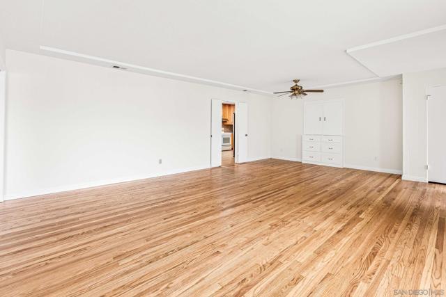 6763 Hibiscus Dr, Lemon Grove CA: https://media.crmls.org/mediaz/32646f13-57b3-49e1-bed4-f8969b6d07f0.jpg