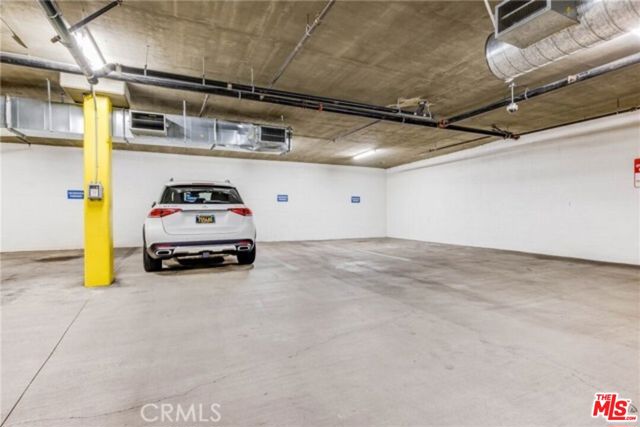 917 S New Hampshire Avenue, Los Angeles CA: https://media.crmls.org/mediaz/3264f824-fa7f-49b6-98b6-c010752ddc88.jpg