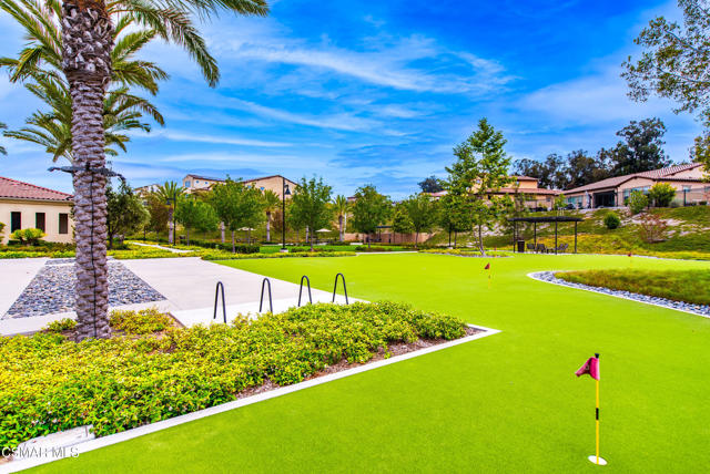 2492 Rondell Road, Camarillo CA: https://media.crmls.org/mediaz/326555a8-4781-4c98-9ac1-10cccd6d4a66.jpg