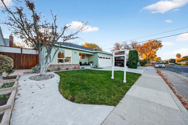 642 Salberg Avenue, Santa Clara CA: https://media.crmls.org/mediaz/3266e67a-4e38-442b-856d-bafadff744eb.jpg