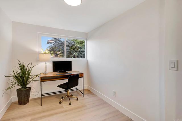 Detail Gallery Image 28 of 46 For 6745 Mewall Dr, San Diego,  CA 92119 - 4 Beds | 3/1 Baths