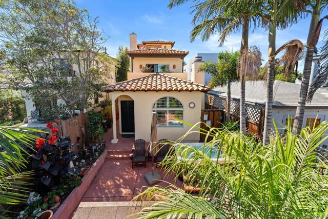 4685 Long Branch Ave, San Diego CA: https://media.crmls.org/mediaz/32697589-88f5-45d2-b2cc-48cbd5bbb303.jpg