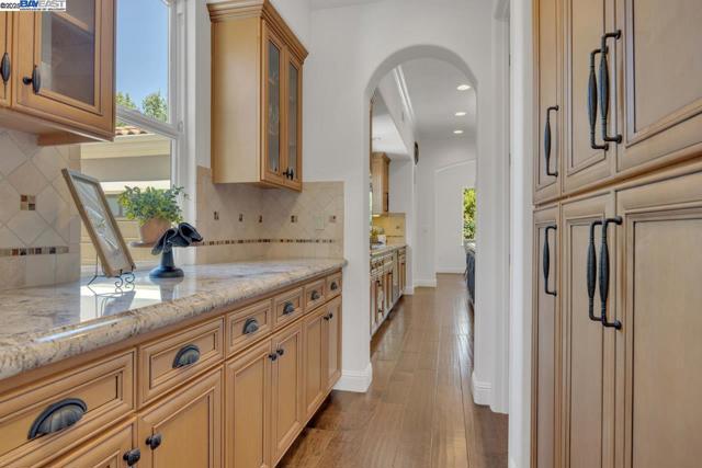 Image 20 of 57 For 7193 Rosecliff Ct