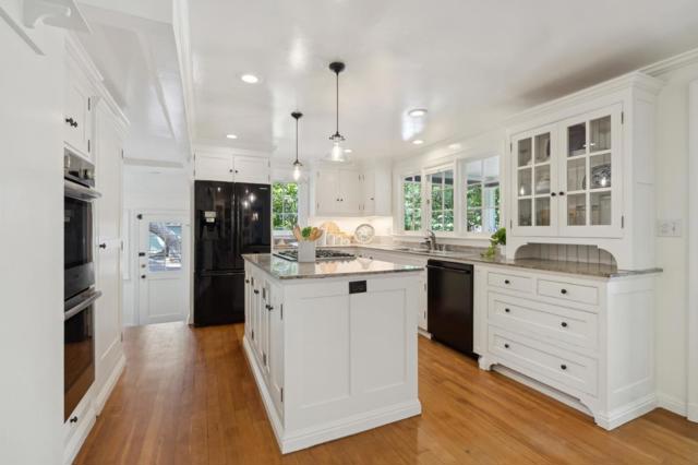 807 Crystal Springs Road, Hillsborough CA: https://media.crmls.org/mediaz/3269eec5-0ddb-46be-960d-7b8d73f97ae2.jpg