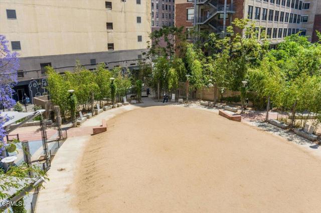 460 S Spring Street, Los Angeles CA: https://media.crmls.org/mediaz/326aa3c0-bffd-4533-93d3-28e890975523.jpg