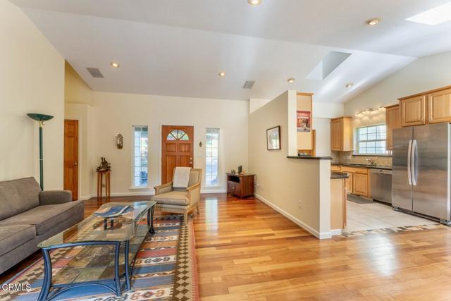 Detail Gallery Image 11 of 33 For 18940 Timber Pointe Dr, Fort Bragg,  CA 95437 - 4 Beds | 3 Baths