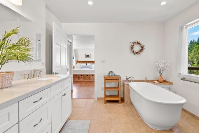 7919 Empire Grade, Santa Cruz CA: https://media.crmls.org/mediaz/326ea87b-6231-4ff7-8b15-af08090f90d0.jpg