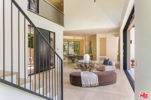 1749 Mandeville Lane, Los Angeles CA: https://media.crmls.org/mediaz/326fa9b4-acde-4a95-8c8d-4aa1d5b1c8e0.jpg