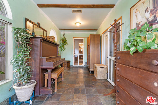 7711 Forsythe Street photo 4