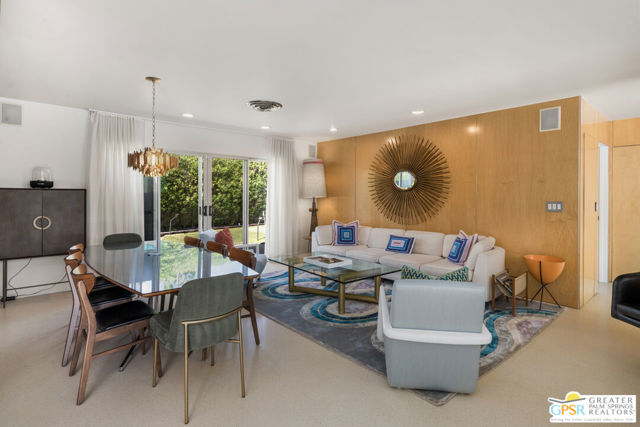 780 S Palo Verde Avenue, Palm Springs CA: https://media.crmls.org/mediaz/3270deeb-3256-454f-a677-760c15b4c8bc.jpg