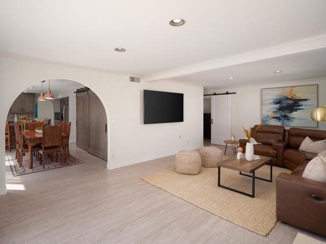 Detail Gallery Image 16 of 31 For 1533 Rubenstein Ave, Cardiff By The Sea,  CA 92007 - 4 Beds | 2/1 Baths