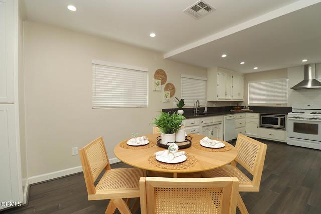 5026 Doreen Avenue, Temple City CA: https://media.crmls.org/mediaz/32728208-ec96-4c7e-9b22-d1a4cf60eb74.jpg