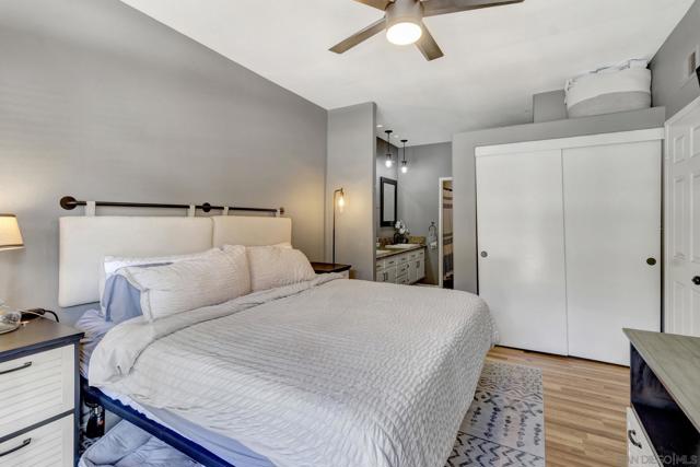 3432 Cameo Dr, Oceanside CA: https://media.crmls.org/mediaz/32743490-adab-4b4f-aa1c-aca79d77d18d.jpg