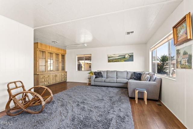 Detail Gallery Image 4 of 16 For 140 Gaviota Pl #157,  Oxnard,  CA 93033 - 2 Beds | 2 Baths