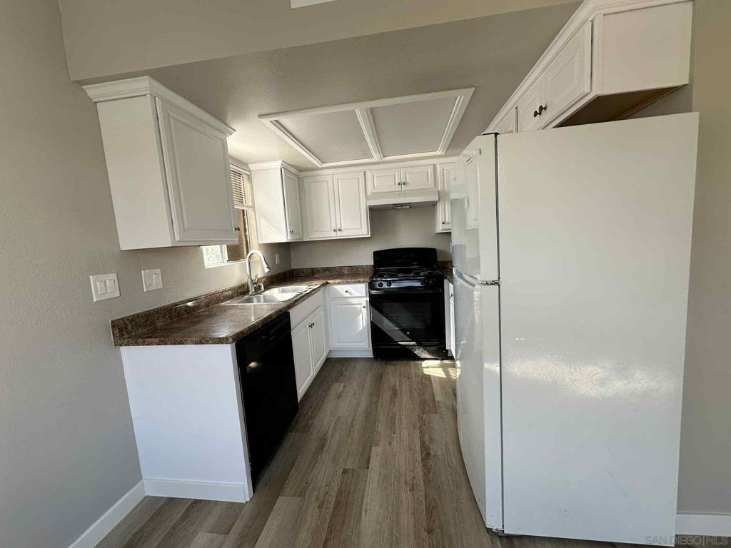 MLS #250037927SD image #7