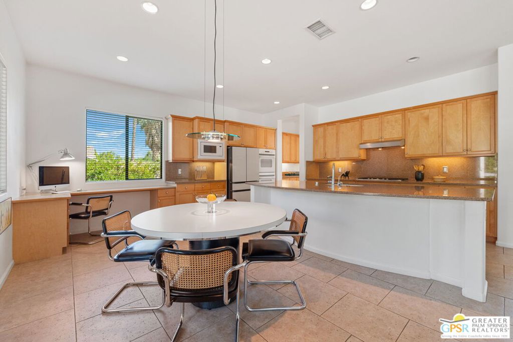 MLS #25601563PS image #18