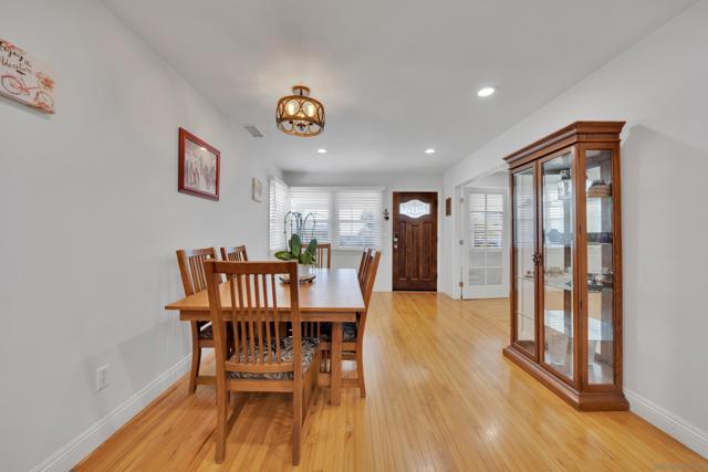 3467 Shawnee Rd, San Diego CA: https://media.crmls.org/mediaz/3278120d-bc07-47aa-8542-5fb0c8b3654e.jpg