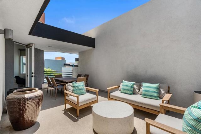 3552 Melody Lane, Palm Springs CA: https://media.crmls.org/mediaz/32783781-de07-423d-81b9-761d068ba961.jpg