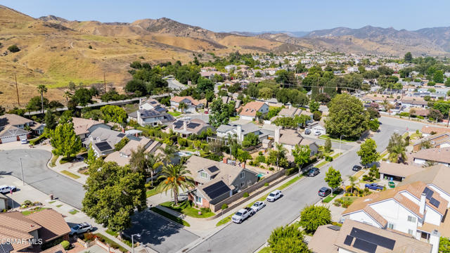 3578 Claridge Court, Simi Valley CA: https://media.crmls.org/mediaz/327888f3-e5a0-472f-a995-ea86729eecab.jpg