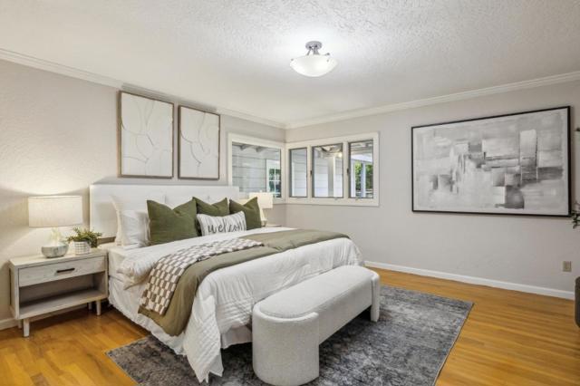 19661 Saratoga Los Gatos Road, Saratoga CA: https://media.crmls.org/mediaz/3278da1e-d742-48bb-875e-0fa1510301ee.jpg