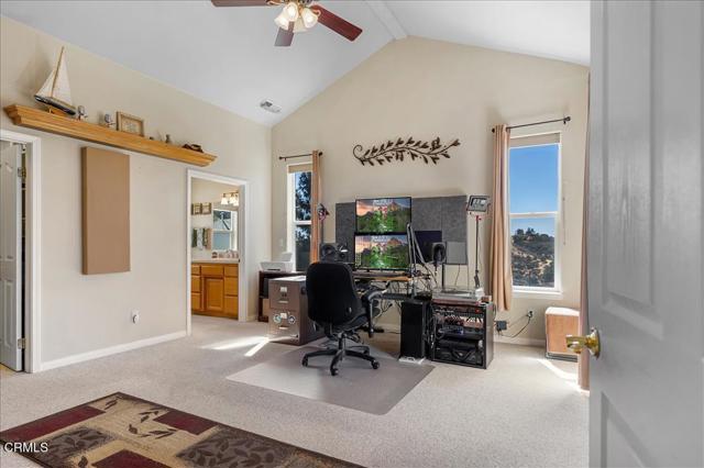 Detail Gallery Image 27 of 63 For 30730 Fox Ridge Ct, Tehachapi,  CA 93561 - 4 Beds | 3 Baths