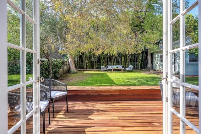 1403 N Orange Grove Avenue, West Hollywood CA: https://media.crmls.org/mediaz/327ae21d-612d-4404-b26c-a927663774cd.jpg