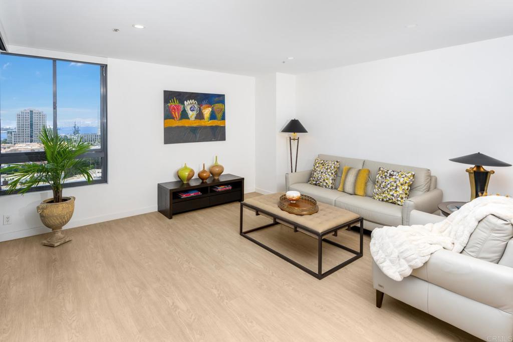 700 Front Street - photo 10