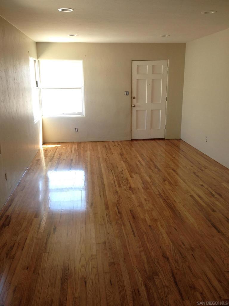 2568 Violet St - photo 3