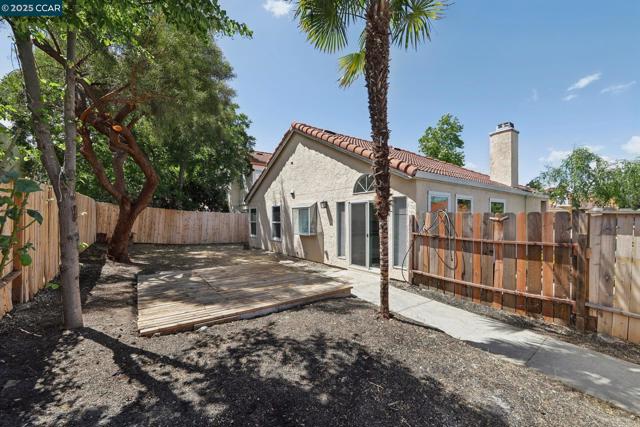 4464 Pampas Cir, Antioch CA: https://media.crmls.org/mediaz/327d7424-948e-4b40-8f2a-3e17c2a3f30e.jpg