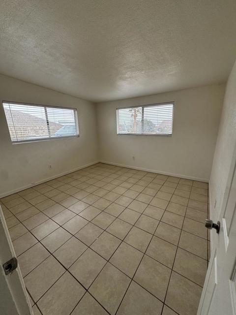 5958 El Reposo Street, Joshua Tree CA: https://media.crmls.org/mediaz/327e9abe-bb32-4e8f-b9b6-9a490686f1ae.jpg
