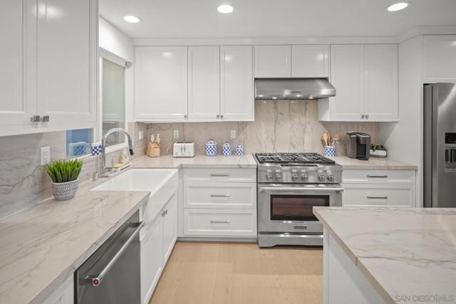 37 Santa Lucia, Dana Point CA: https://media.crmls.org/mediaz/327f3c46-fd38-4fc8-ba08-cc053101ab15.jpg