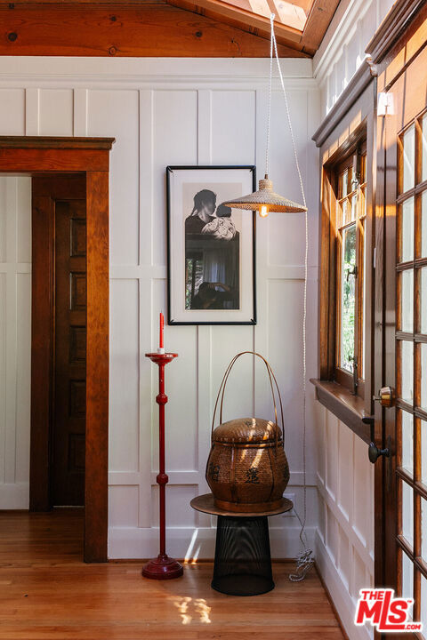 1954 Pinehurst Road, Los Angeles CA: https://media.crmls.org/mediaz/327fbe8a-25b8-4637-a8a0-11e091716273.jpg