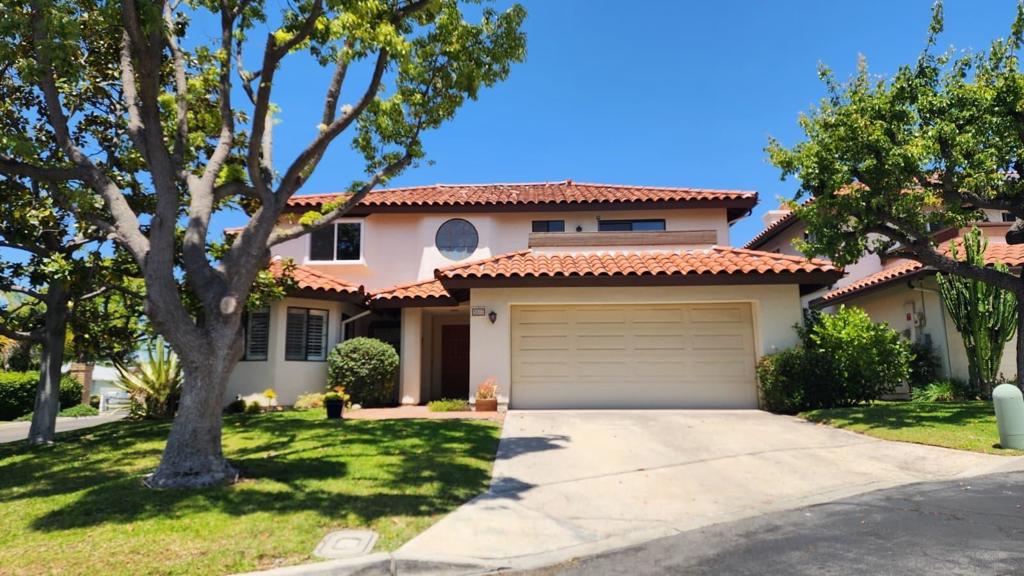 5537 Lesa Rd
