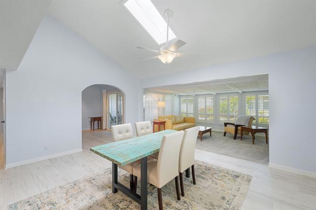 3685 Vista Campana N, Oceanside CA: https://media.crmls.org/mediaz/3280a815-b921-465e-ac3b-24dcecc1c429.jpg
