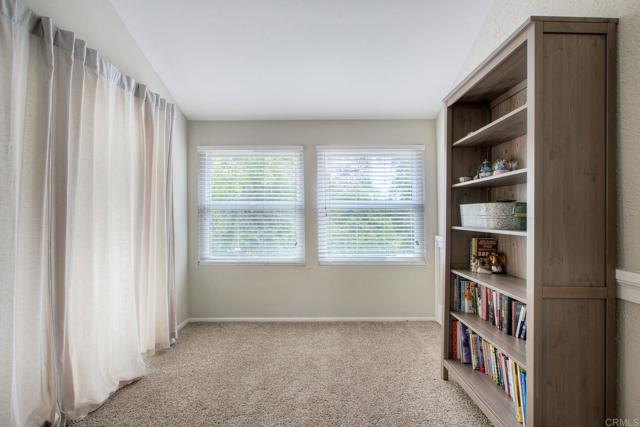 Detail Gallery Image 17 of 45 For 1207 Branding Iron Cir, Vista,  CA 92081 - 4 Beds | 3 Baths