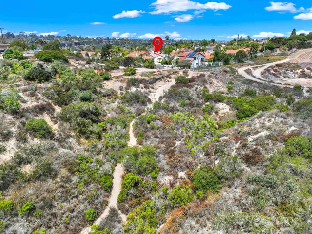 1665 Landquist Dr., Encinitas CA: https://media.crmls.org/mediaz/328188fa-029e-4cb4-bf64-709a8570eb07.jpg
