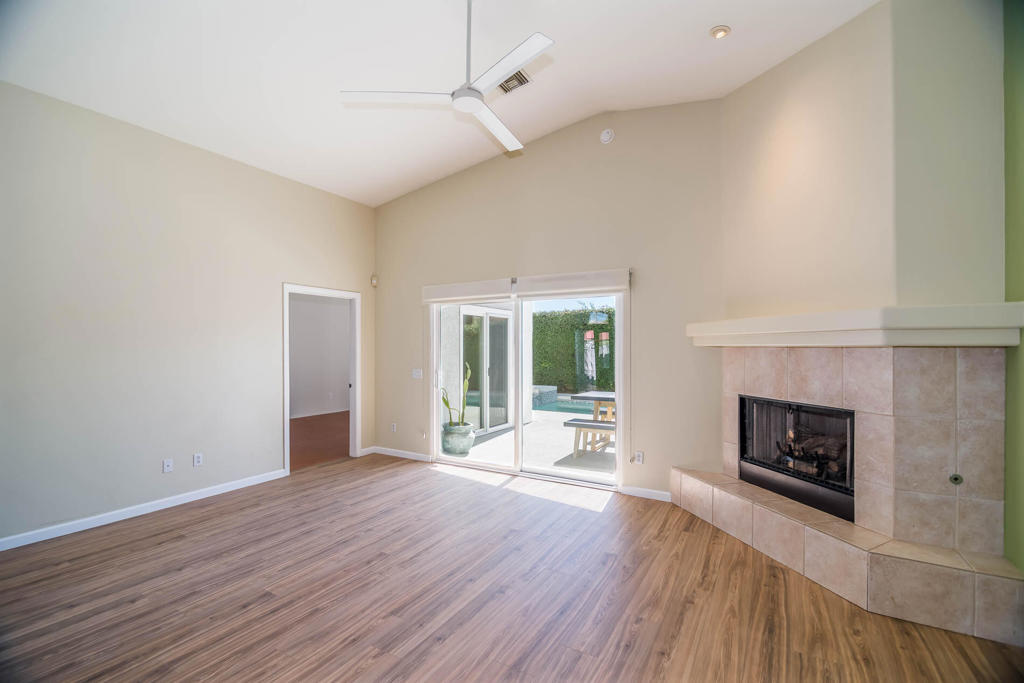 MLS #219138201DA image #25