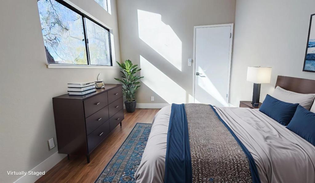 https://media.crmls.org/mediaz/32822eb1-5fd6-49d3-88ea-a440c36d7222.jpg?preset=X-Large