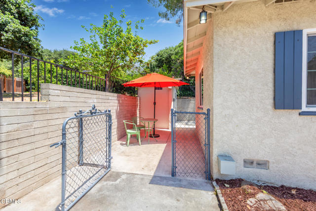 2767 Brookhill Street, La Crescenta CA: https://media.crmls.org/mediaz/328330c2-7c32-417a-9a4f-9e08803f3377.jpg