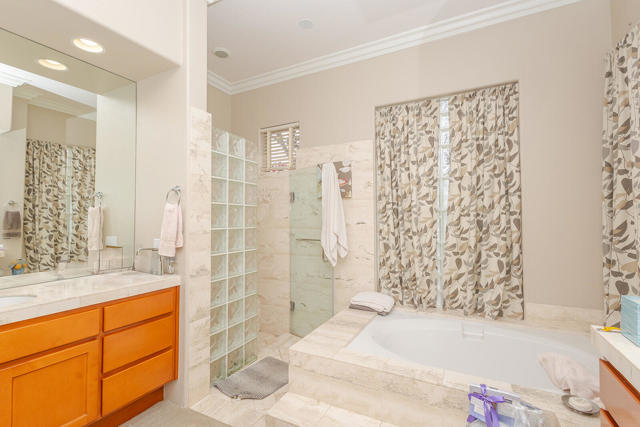 64 Laken Lane, Palm Desert CA: https://media.crmls.org/mediaz/3284abca-544e-403b-b2b7-f9fb5a9bec95.jpg