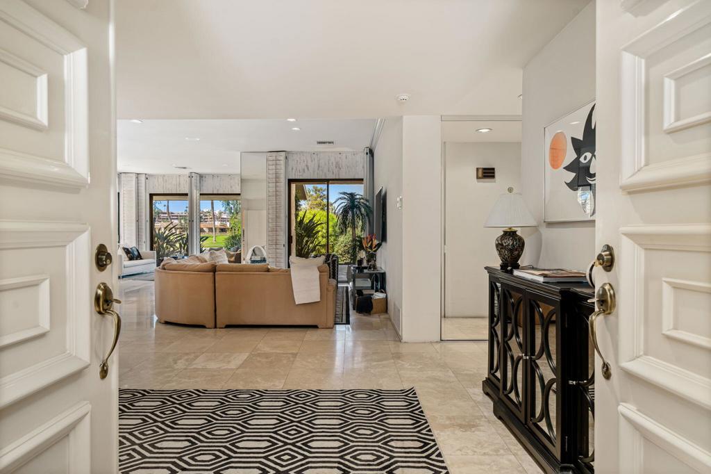 MLS #219138135DA image #2